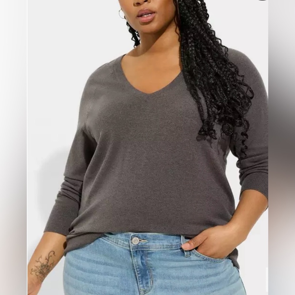 NWT Torrid everyday V-neck raglan sleeve sweater size 4X